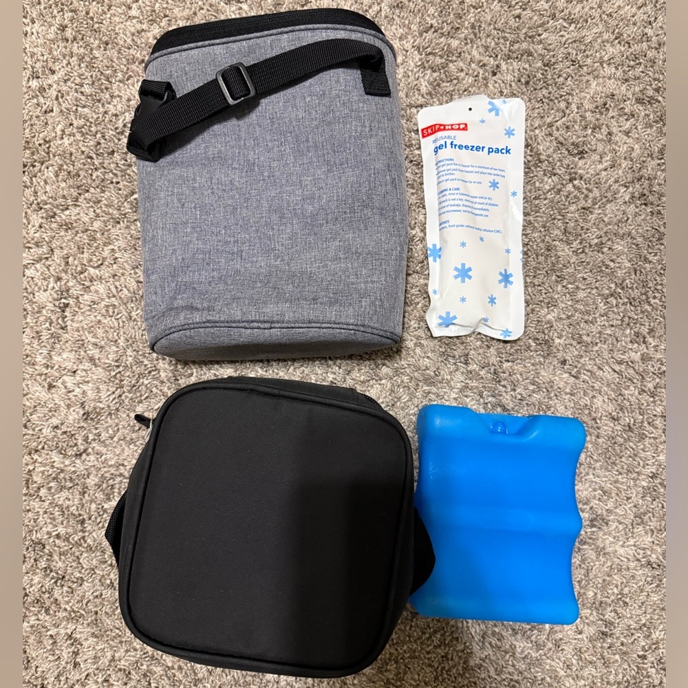 Bottle coolers and ice packs